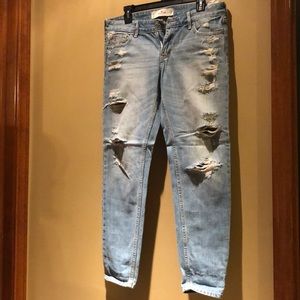 Hollis yet boyfriend jeans
